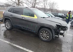 1C4PJMLB6KD139626: 43986046