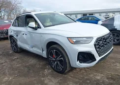 WA1EAAFYXS2043879: 43985397