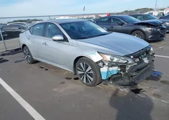 1N4BL4DV1NN352789: 43987565