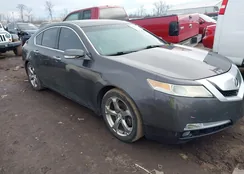 19UUA8F57AA006083: 43988729