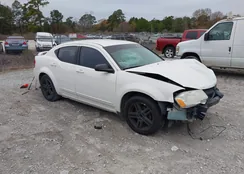 1B3LC56R58N596763: 43993064