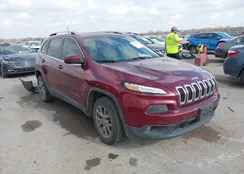 1C4PJLLB7JD621899: 43994302