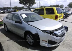 3FAHP0GA6CR194329: 43997059