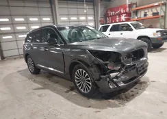 5LM5J7XC3LGL17027: 43997736