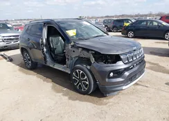 3C4NJDCB3NT161024: 43997564