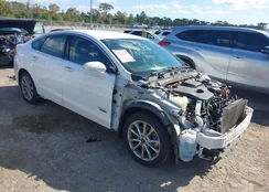 3FA6P0PU0HR201090: 43999162