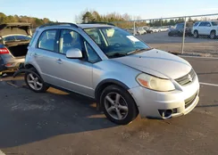 JS2YB413775105313: 44002038