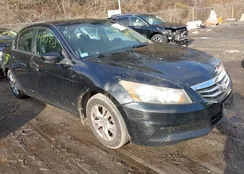 1HGCP2F60CA097152: 44002753