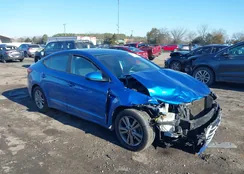 KMHD84LFXHU246796: 44009193