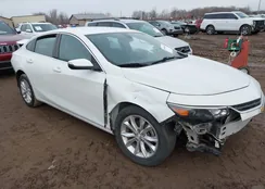 1G1ZE5ST0HF250580: 44009209