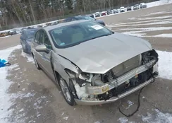 3FA6P0LU3KR101160: 44009242