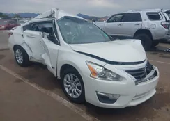 1N4AL3APXFC465794: 44020955