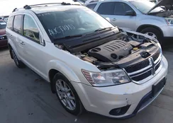 3C4PDDFG4DT657200: 44021711