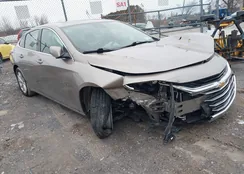 1G1ZD5ST4RF107006: 44022084