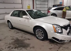 1G6KH5E69BU108644: 44023186