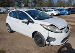 3FADP4FJ6CM103600: 44023761