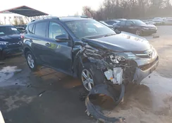 2T3RFREV4EW133538: 44023237