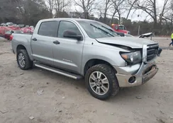 5TFEM5F15BX031049: 44024360