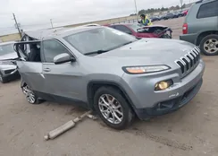 1C4PJLCB1EW319633: 44025941