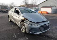 5NPD84LF5HH016596: 44027862