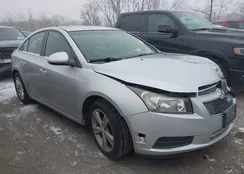 1G1PJ5SC5C7129727: 44028108