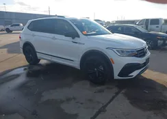 3VVCB7AX2PM130527: 44029168