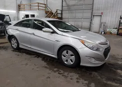 KMHEC4A42BA005182: 44030703