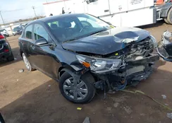 3KPA24AD7PE585569: 44032646