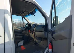 WD3PE8CB8B5603032: 44033177