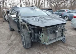 4S4BTGPD2R3111738: 44034301