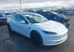 5YJ3E1EA1RF739043: 44035596