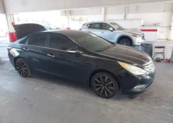 5NPEC4AC4BH172437: 44037104