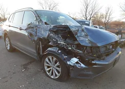 3VV2B7AX5KM076600: 44037834