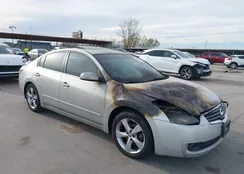 1N4BL21EX8C135749: 44038121