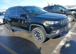 3C4NJDDN9RT116331: 44040657