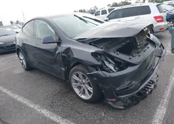 7SAYGDED4RF072080: 44040379