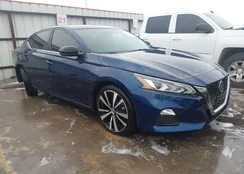 1N4BL4CW2KN315739: 44043222