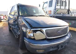 1FMRU17L6XLA55235: 44045055