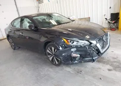 1N4BL4EV9LC217437: 44044584