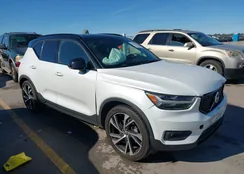 YV4162UM6M2402401: 44045728