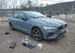 7JRL12TL4RG308399: 44046247