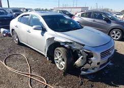 1N4AA5AP5BC816932: 44049032