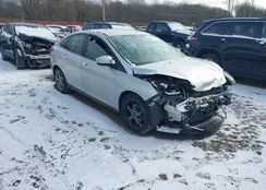 1FADP3F28DL201792: 44049836