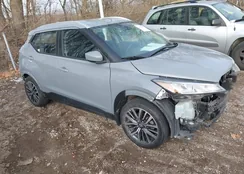 3N1CP5CVXML495168: 44049572