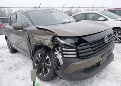 3N8AP6CB5SL429550: 44051008