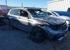 3VVCB7AX9RM104445: 44052584