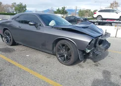 2C3CDZAG4JH262932: 44053431