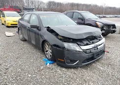 3FAHP0JA9AR370280: 44054641