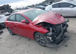 3KPF24AD1LE197608: 44054547