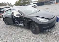 5YJ3E1EB4KF385100: 44056722